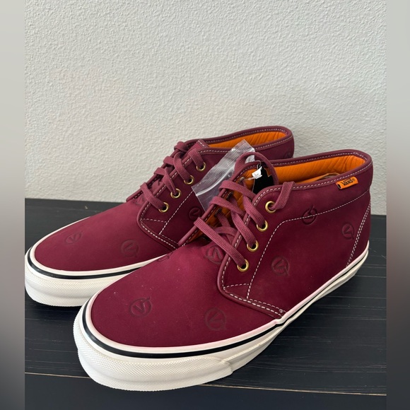 New Vans - Picture 1 of 3